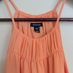 RW&CO.| Vibrant Tangerine Silky Lightweight Flowy Camisole Blouse Sz M